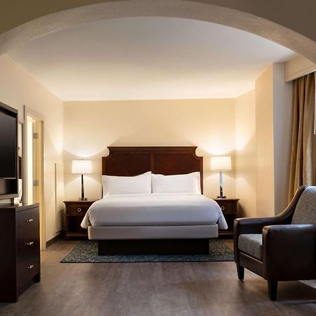 Embassy Suites By Hilton New Orleans Convention Center Esterno foto